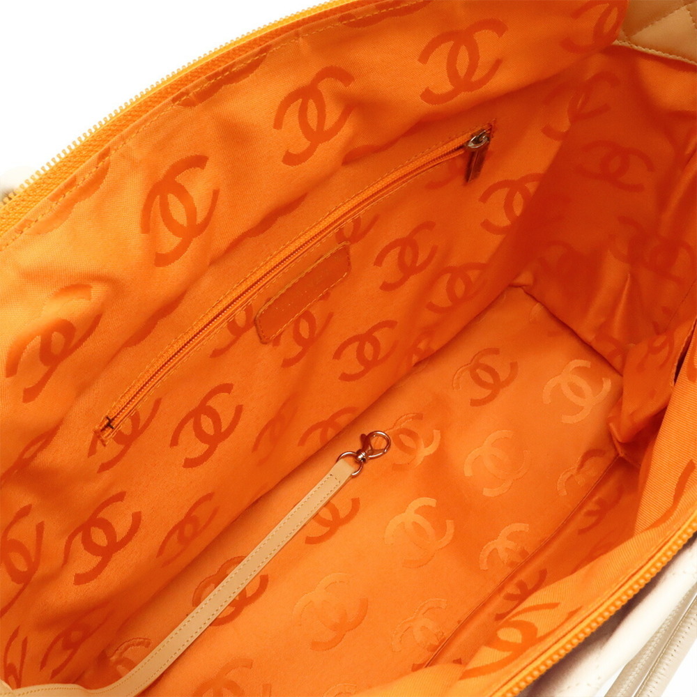 CHANEL Cream Logo Shoulder Bag - Picture 7 of 10